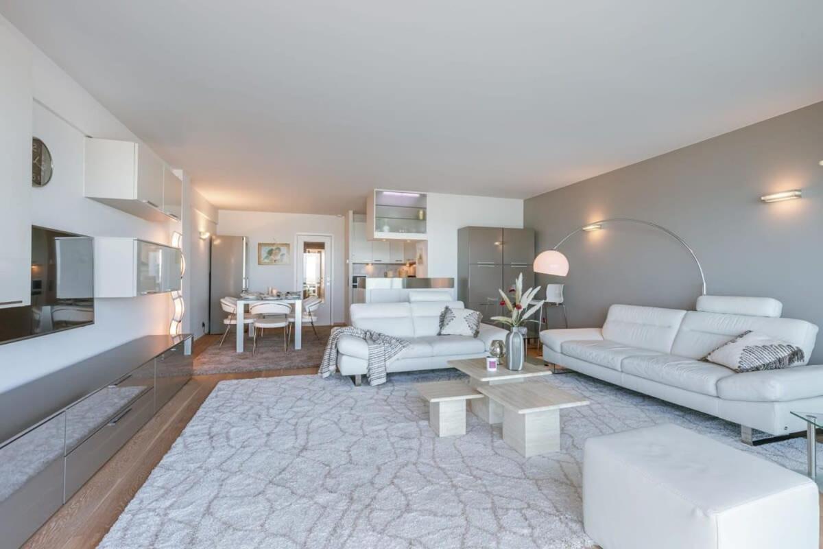 Huswell - Apartment With Stunning Sea View In Middelkerke Eksteriør bilde